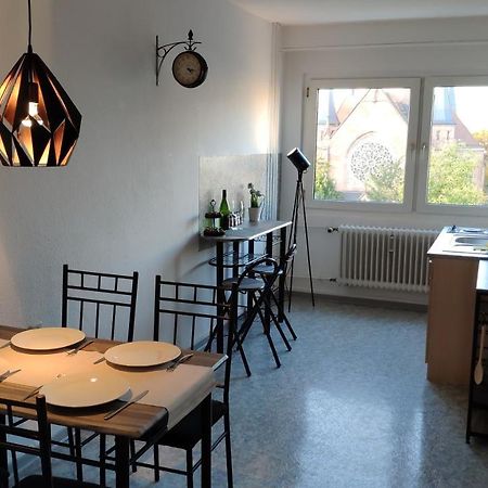 Zen Apartments - Geraumig Fur 4 - Zentral - Balkon - Netflix Karlsruhe Exteriér fotografie